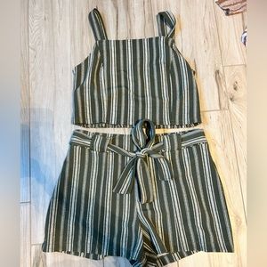 Two piece set